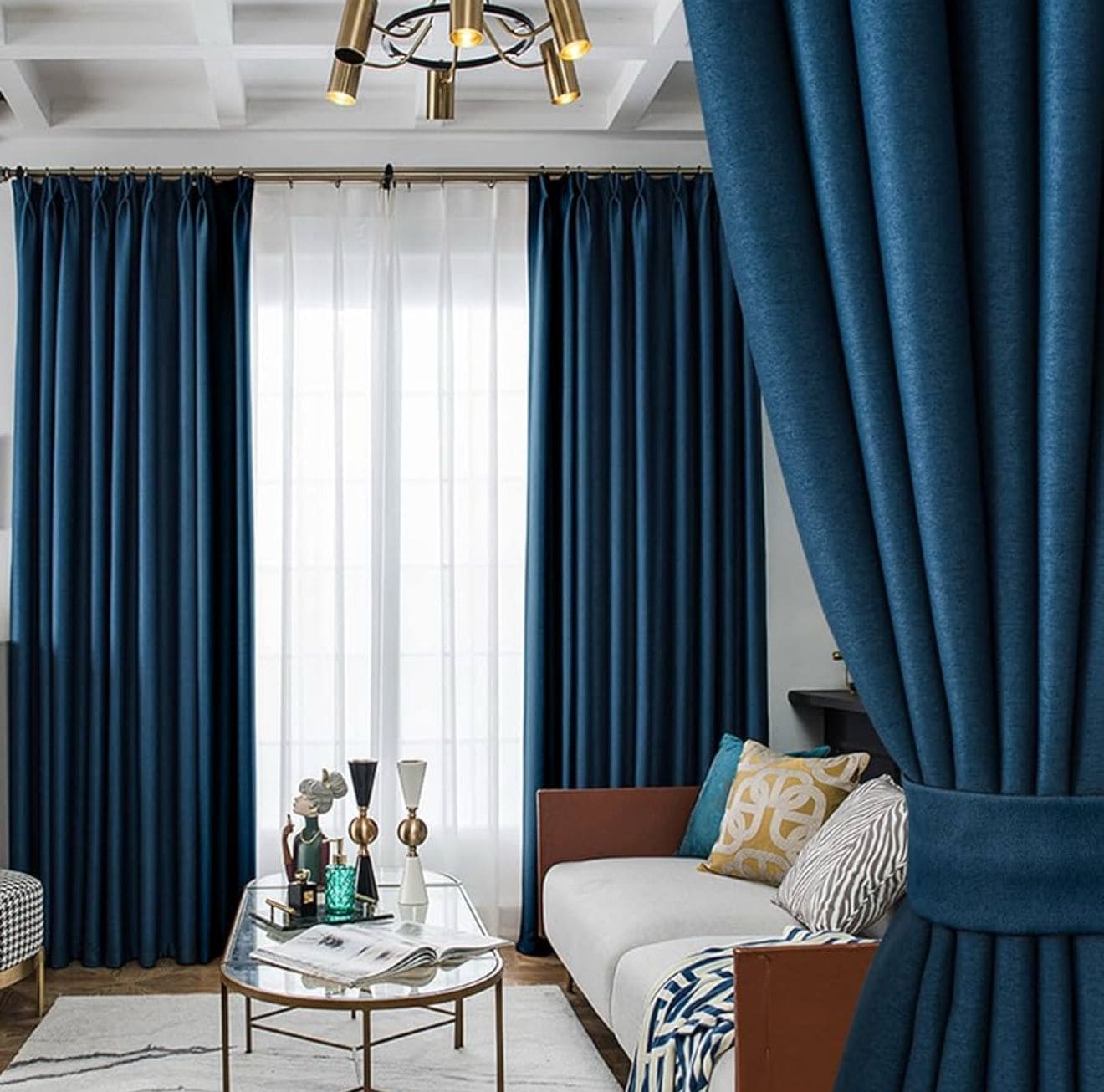 CORTINAS BLACKOUT ANTILUZ CON ARGOLLA